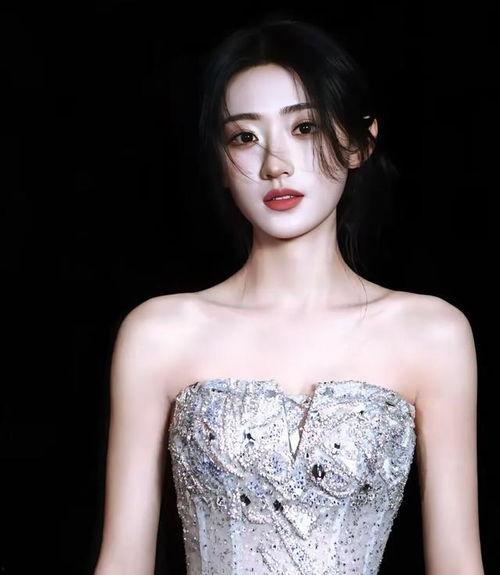 江苏的美女明星网红,美丽与才华并存的璀璨之星