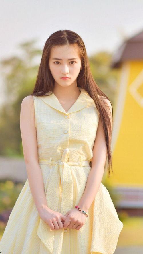 小美女成明星网红,从平凡到明星网红的蜕变之路