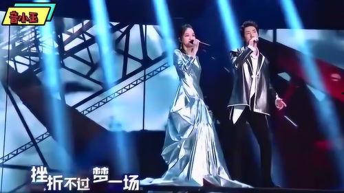 英文歌明星网红演唱,From Stage to Screen: The Rise of Music Stars as Social Media Influencers