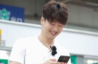胖胖的搞笑男明星网红,笑料百出，圈粉无数