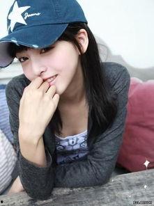 吃瓜视频戴黑帽子的女孩,吃瓜视频中的神秘面纱