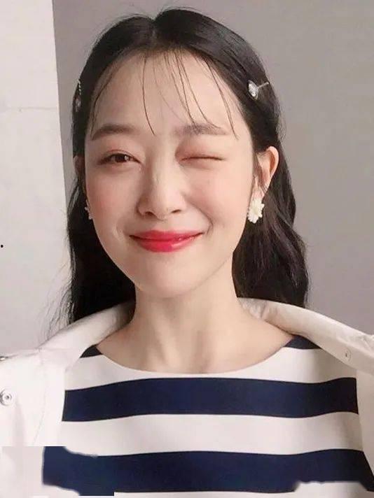 明星网红大拇指叫什么