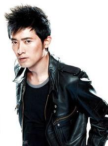 最帅男明星网红图片,“颜值巅峰！揭秘最帅男明星网红的帅气瞬间”