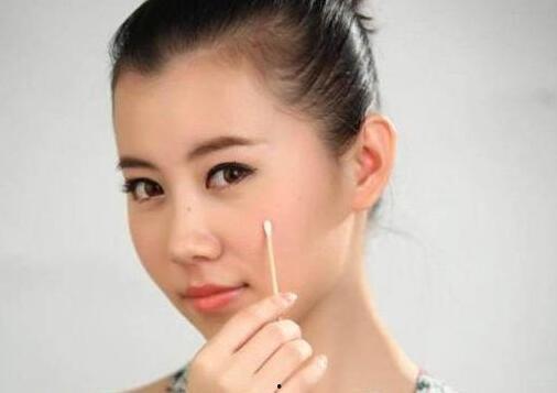 油痘肌明星网红图片,明星网红的护肤秘籍大公开