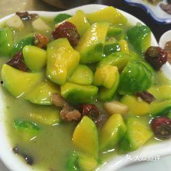 呈贡今日小瓜价格,市民抢购热潮涌动”