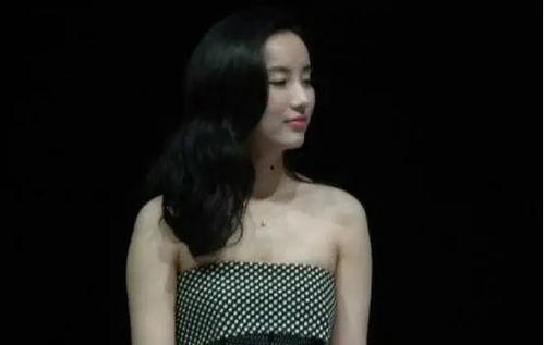 特别火的明星网红小卡,网红明星的璀璨星途