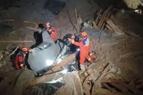 甘肃地震明星网红在干嘛,甘肃地震明星网红的日常瞬间