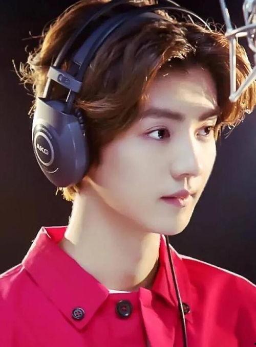 明星网红开播影响流量吗,流量效应显著解析